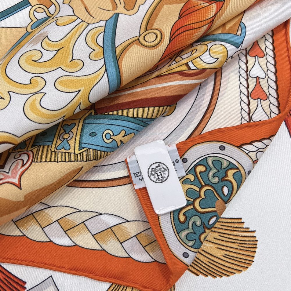 Hermès 90cm 100% Pure Silk Square Scarf!