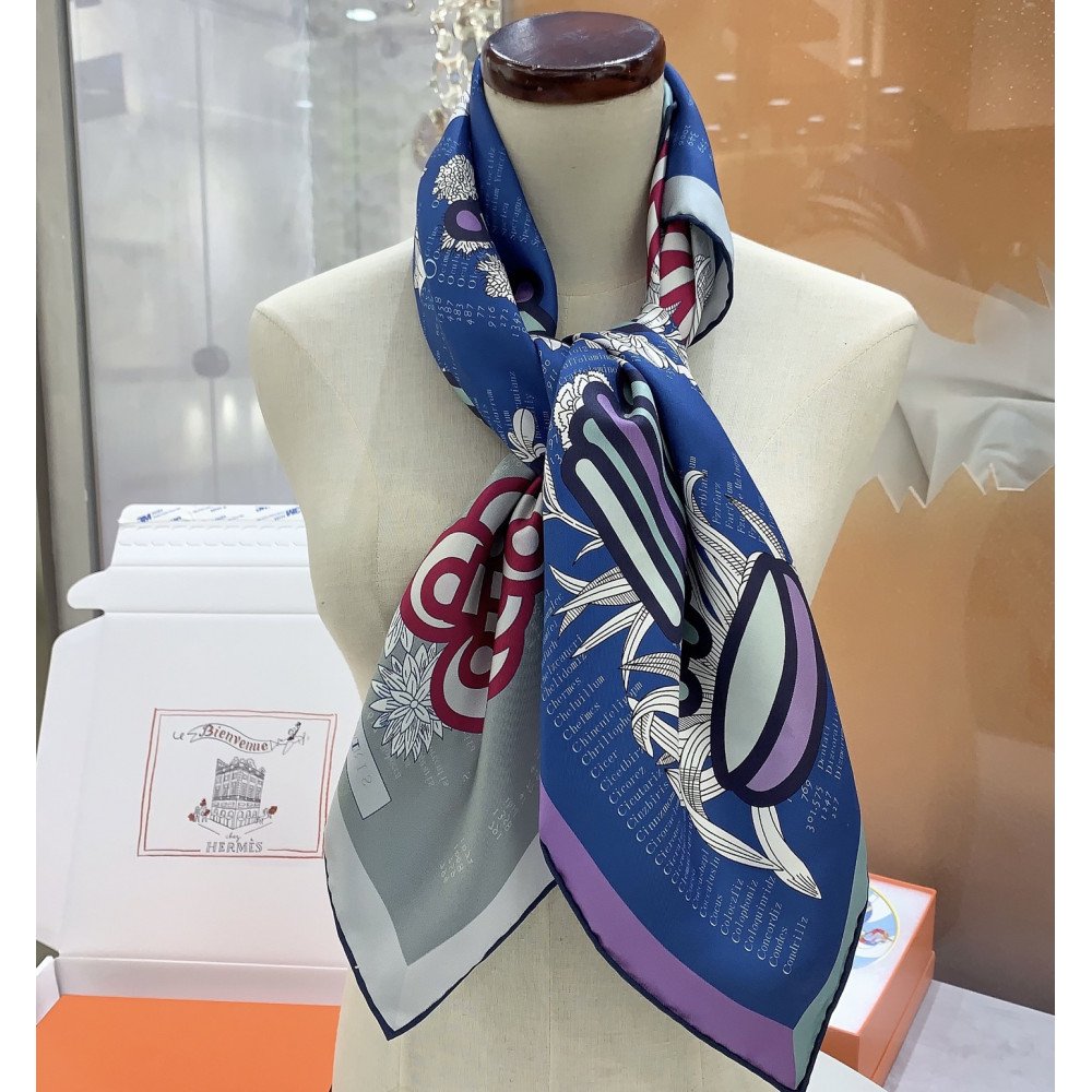 Hermès 90cm 100% Pure Silk Square Scarf!