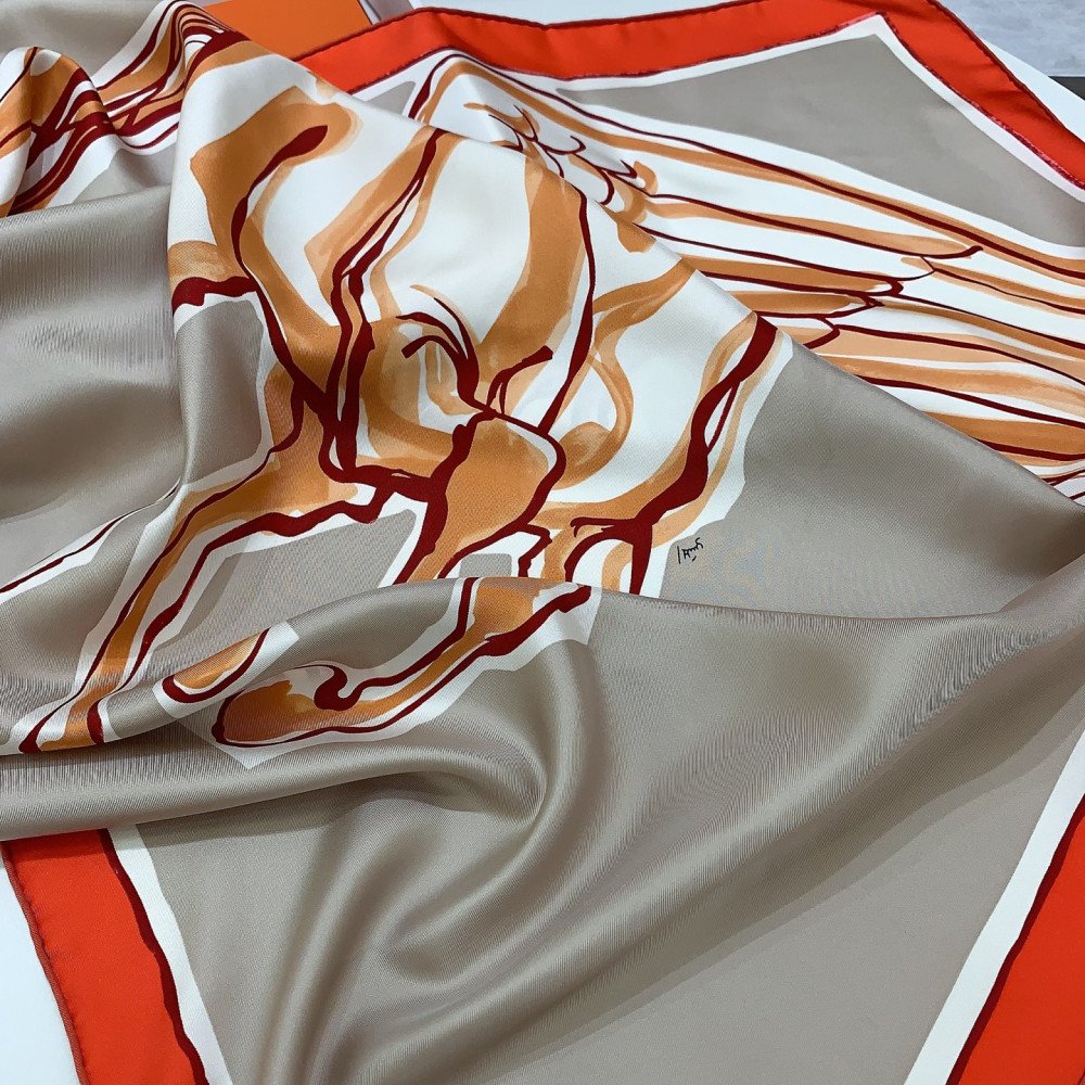 Hermès 90cm 100% Pure Silk Square Scarf! Hermès 90cm 100% Pure Silk Square Scarf!