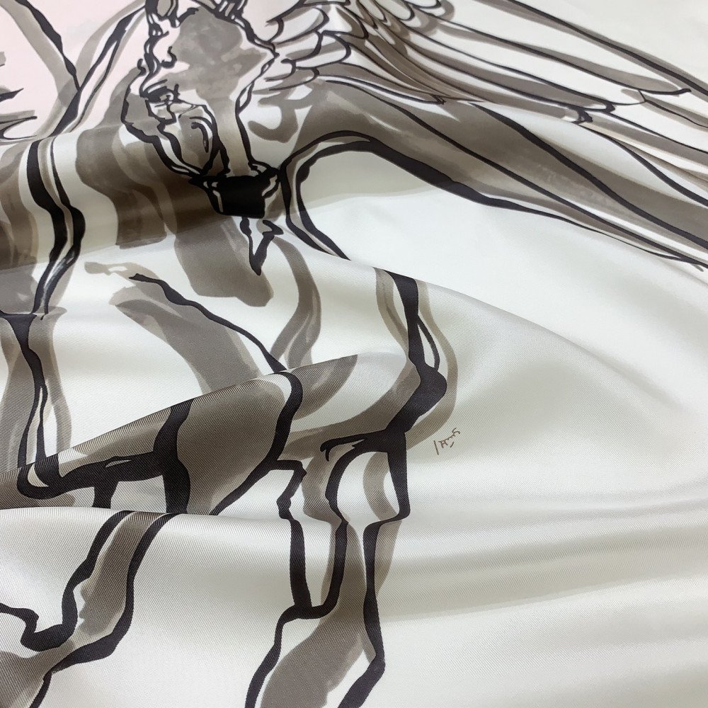 Hermès 90cm 100% Pure Silk Square Scarf! Hermès 90cm 100% Pure Silk Square Scarf!