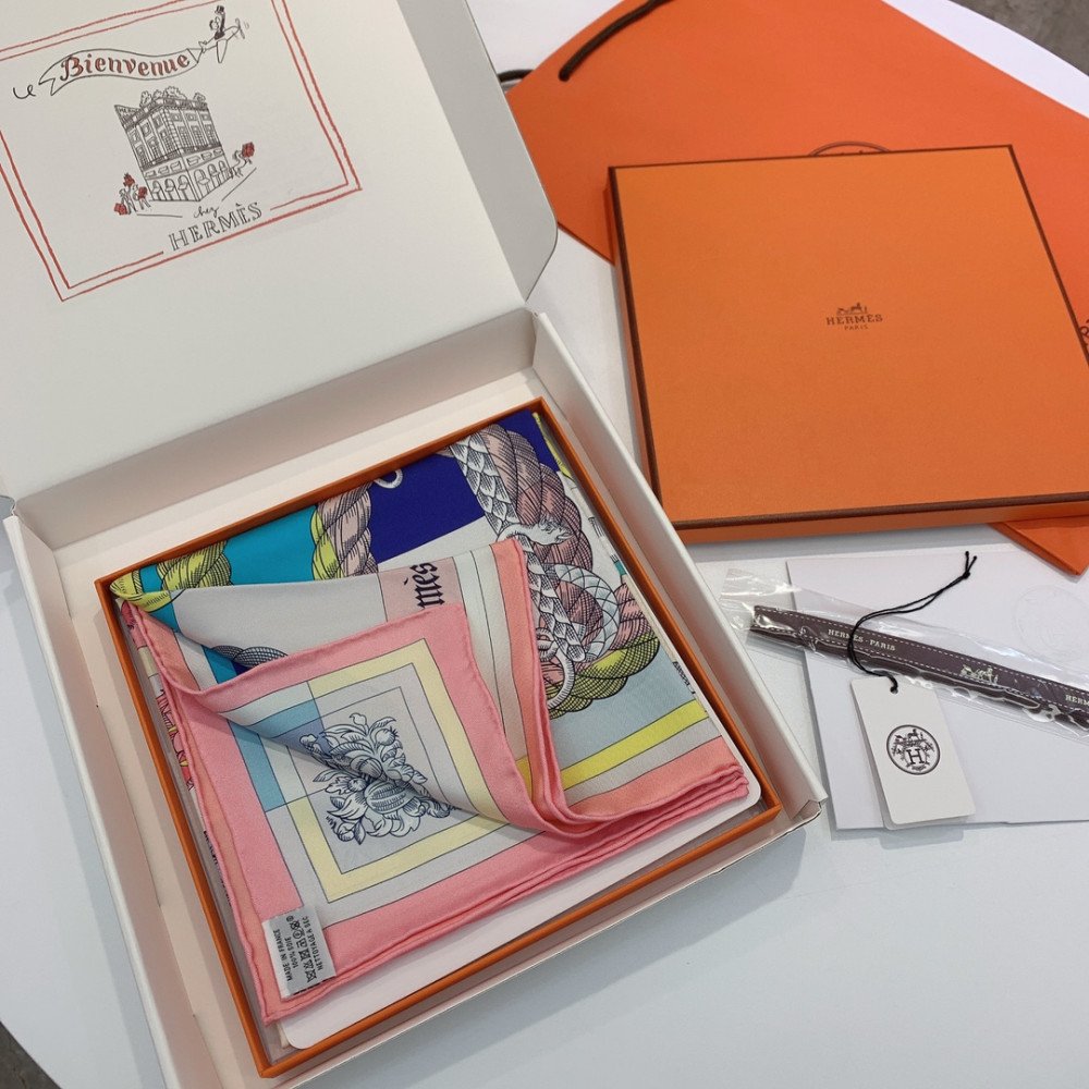 Hermès 90cm 100% Pure Silk Square Scarf!