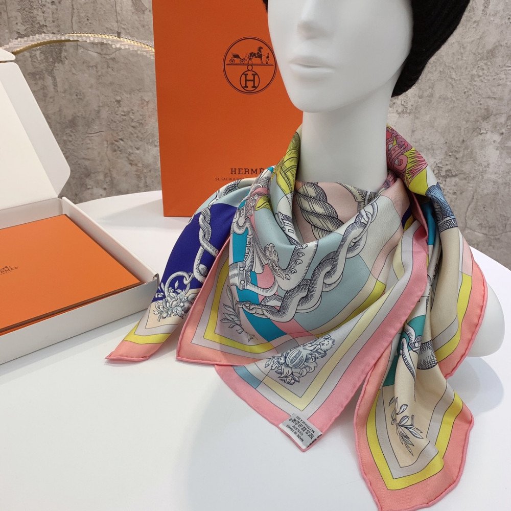 Hermès 90cm 100% Pure Silk Square Scarf!