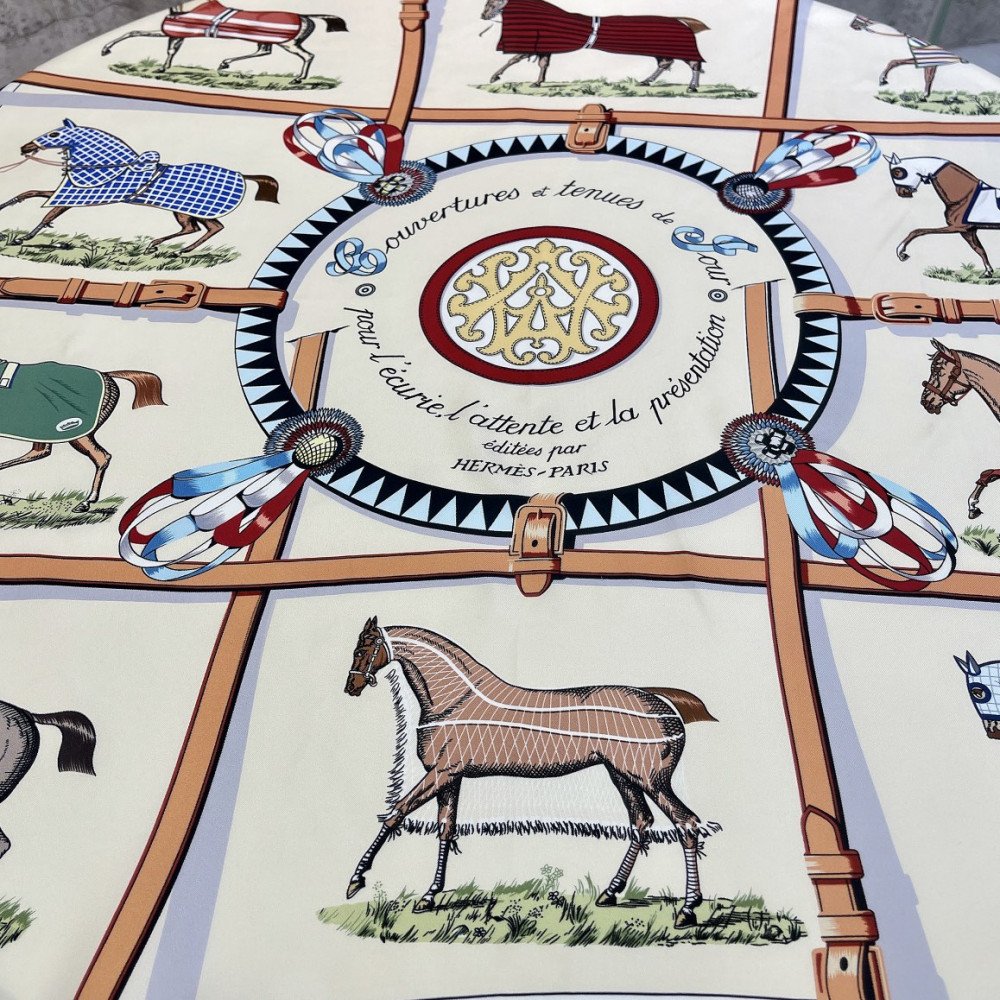 Hermès 90cm 100% Pure Silk Square Scarf! Hermès 90cm 100% Pure Silk Square Scarf!