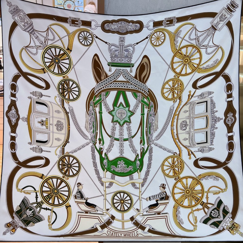 Hermès 90cm 100% Pure Silk Square Scarf!