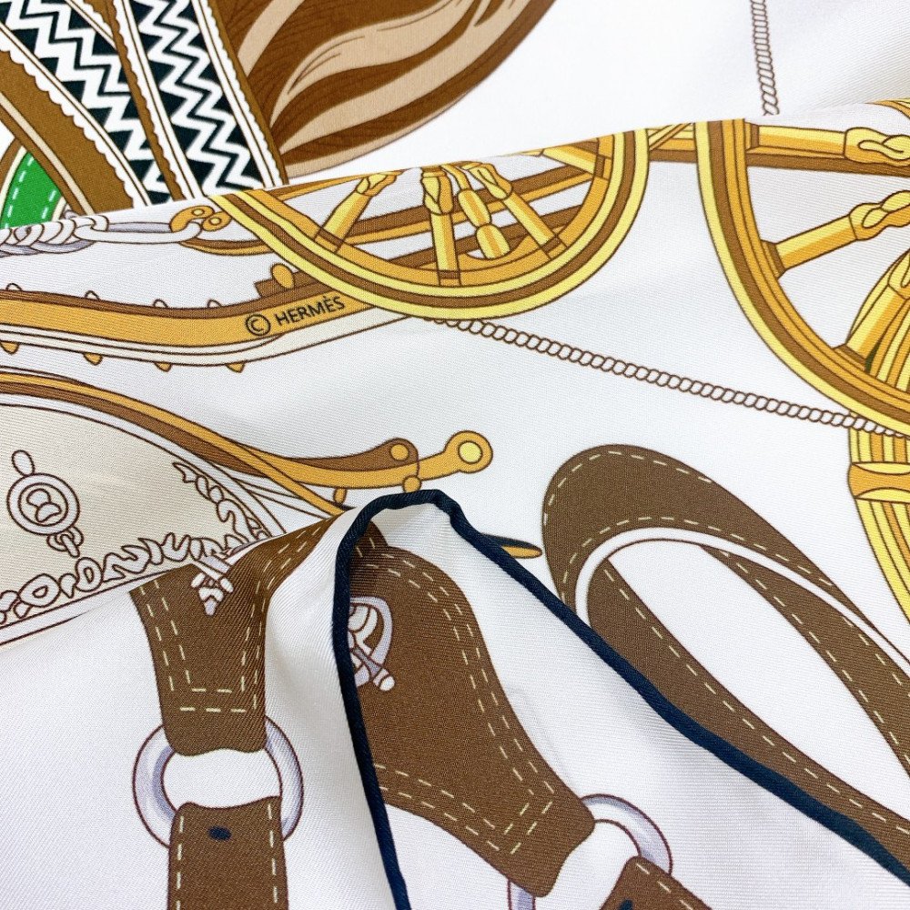 Hermès 90cm 100% Pure Silk Square Scarf! Hermès 90cm 100% Pure Silk Square Scarf!