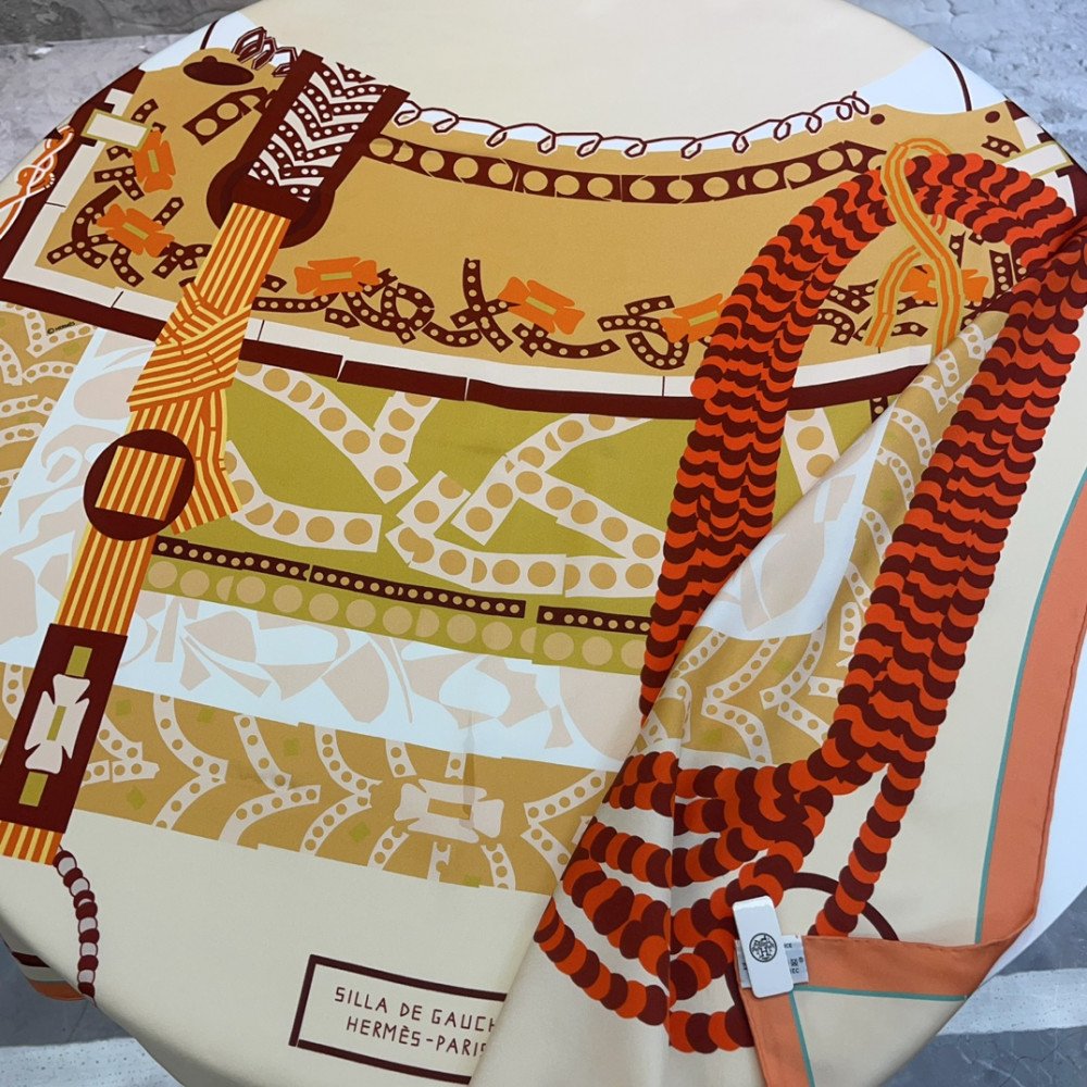 Hermès 90cm 100% Pure Silk Square Scarf! Hermès 90cm 100% Pure Silk Square Scarf!