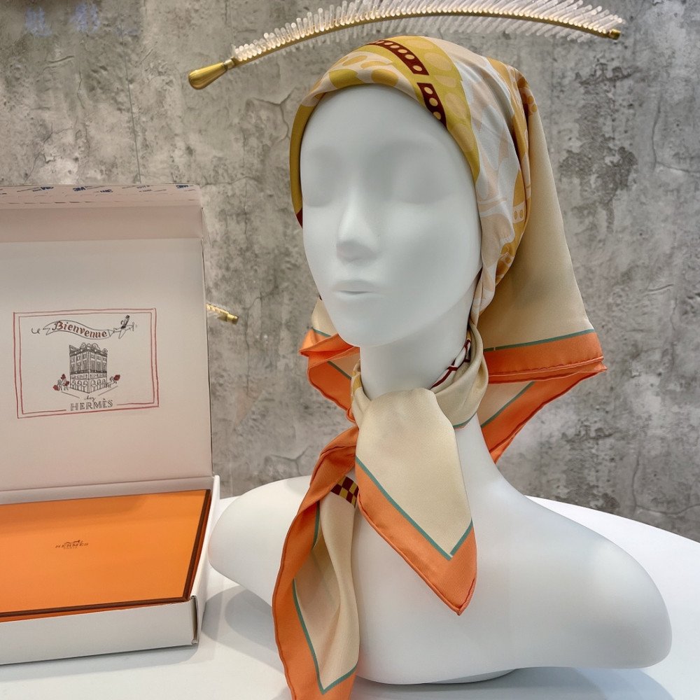 Hermès 90cm 100% Pure Silk Square Scarf! Hermès 90cm 100% Pure Silk Square Scarf!