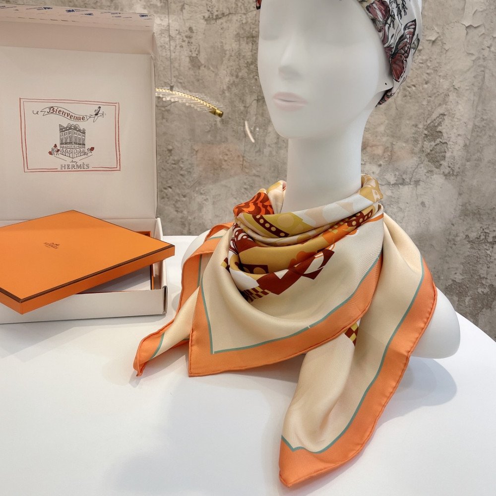 Hermès 90cm 100% Pure Silk Square Scarf! Hermès 90cm 100% Pure Silk Square Scarf!