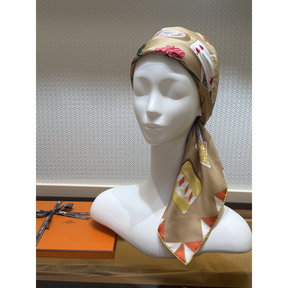 Hermès Fall/Winter 2025 90cm 100% Pure Silk Scarf!