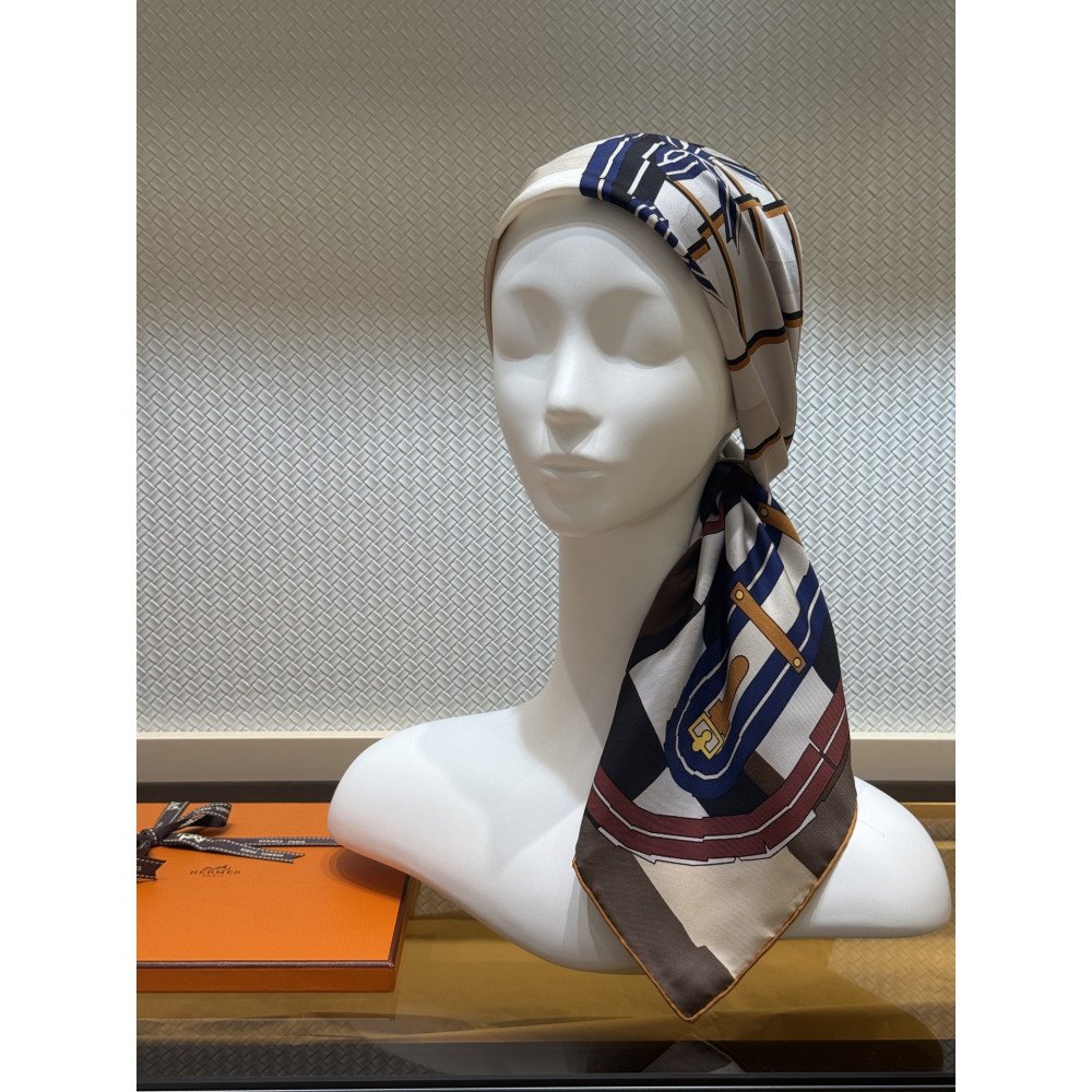 Hermès Fall/Winter 2025 90cm 100% Pure Silk Scarf!
