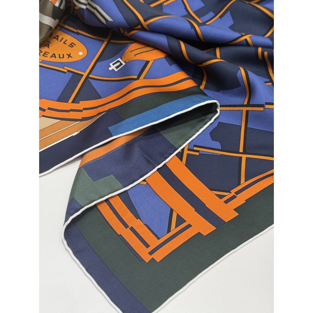 Hermès Fall/Winter 2025 90cm 100% Pure Silk Scarf!