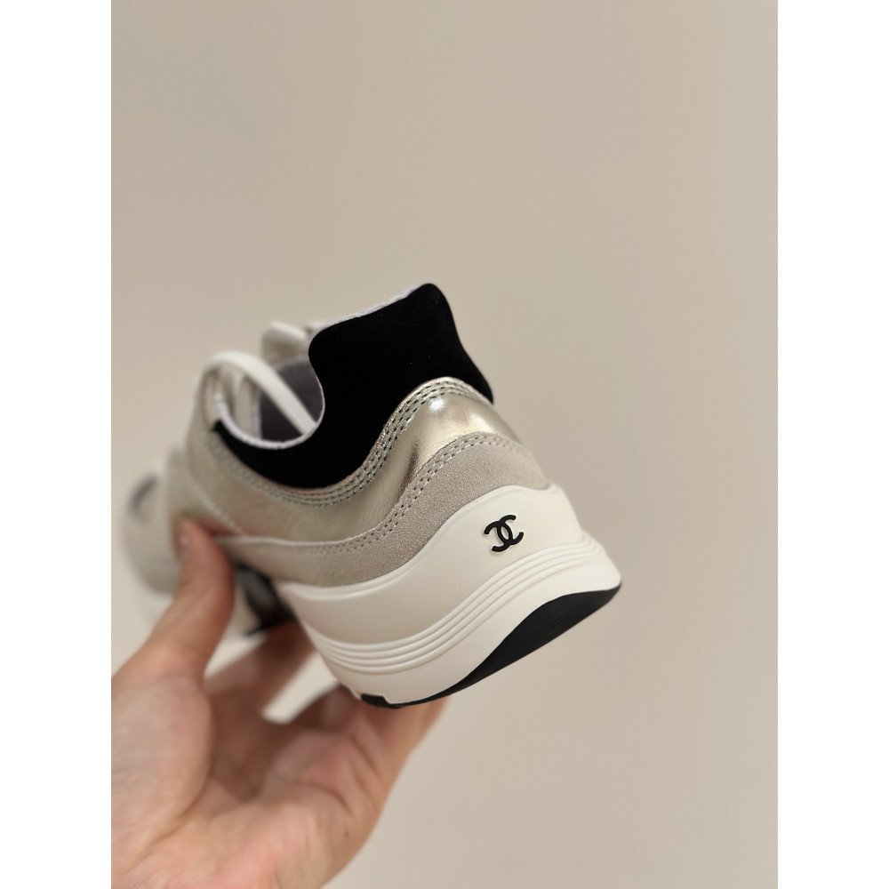 Chanel 25A Sneakers! Chanel 25A Sneakers!
