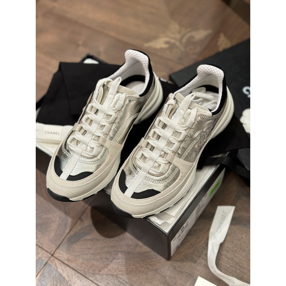 Chanel 25A Sneakers! Chanel 25A Sneakers!