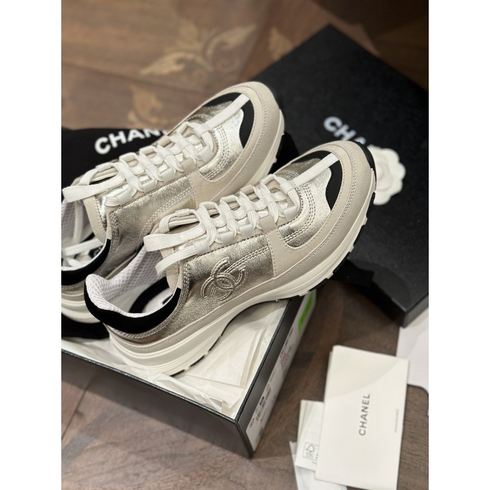 Chanel 25A Sneakers! Chanel 25A Sneakers!
