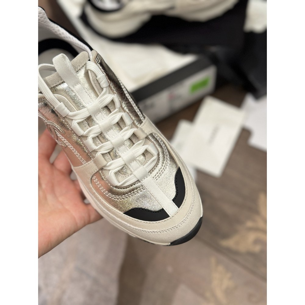 Chanel 25A Sneakers! Chanel 25A Sneakers!