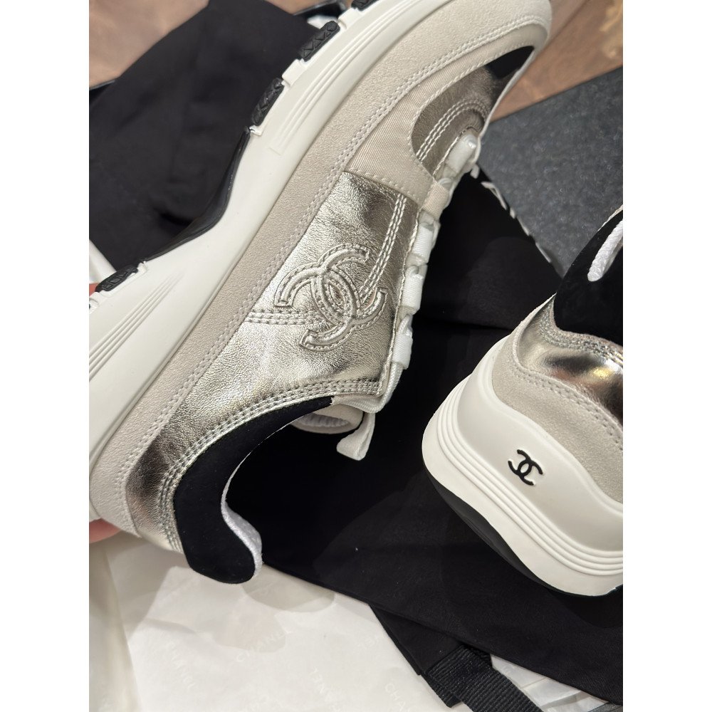 Chanel 25A Sneakers! Chanel 25A Sneakers!