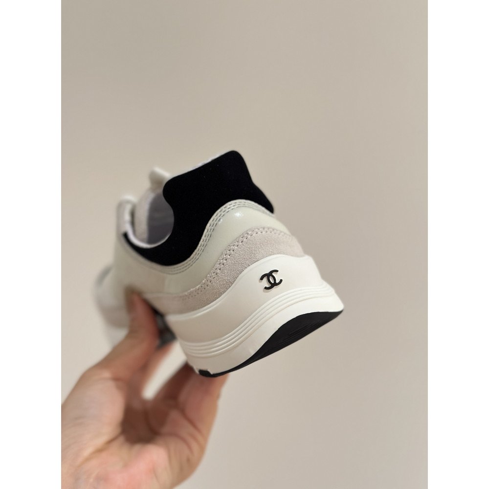 Chanel 25A Sneakers! Chanel 25A Sneakers!