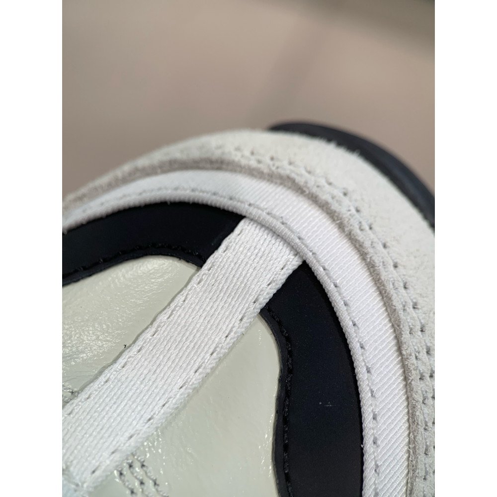 Chanel 25A Sneakers! Chanel 25A Sneakers!