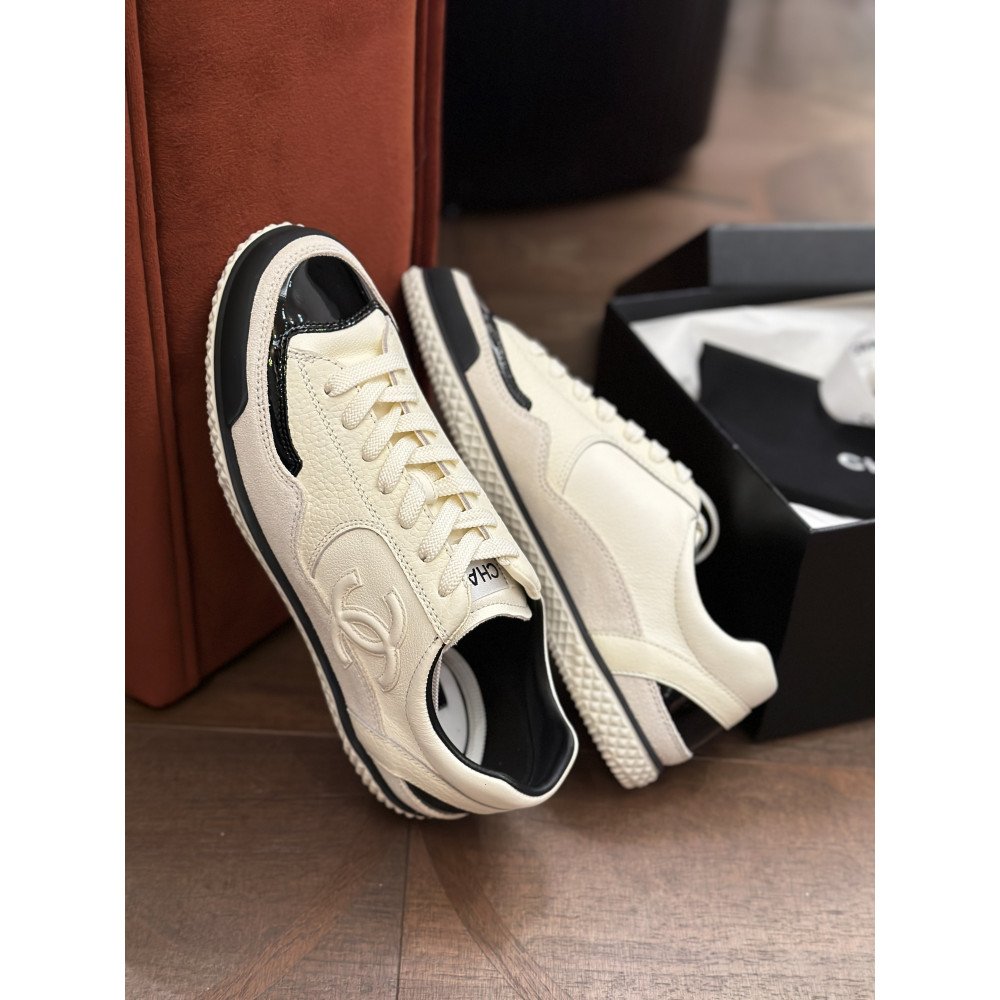 Chanel 25K German Trainer Shoes! Chanel 25K German Trainer Shoes!