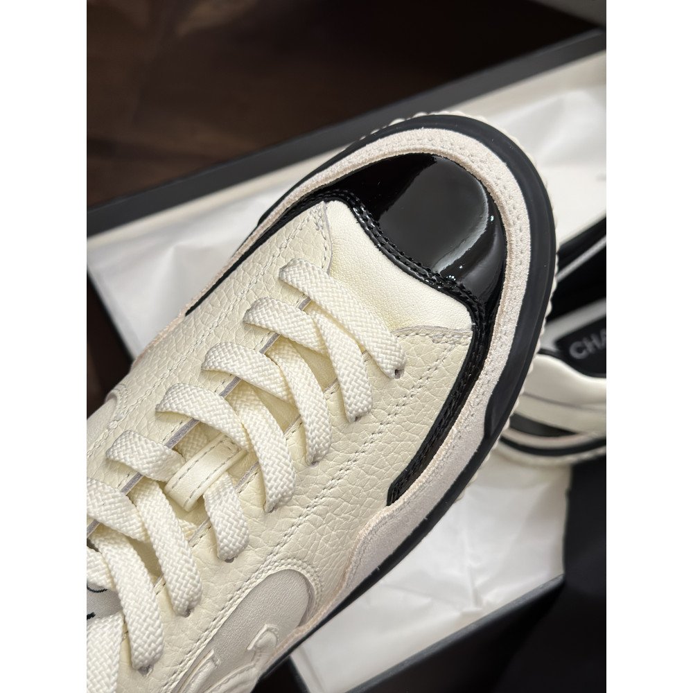 Chanel 25K German Trainer Shoes! Chanel 25K German Trainer Shoes!