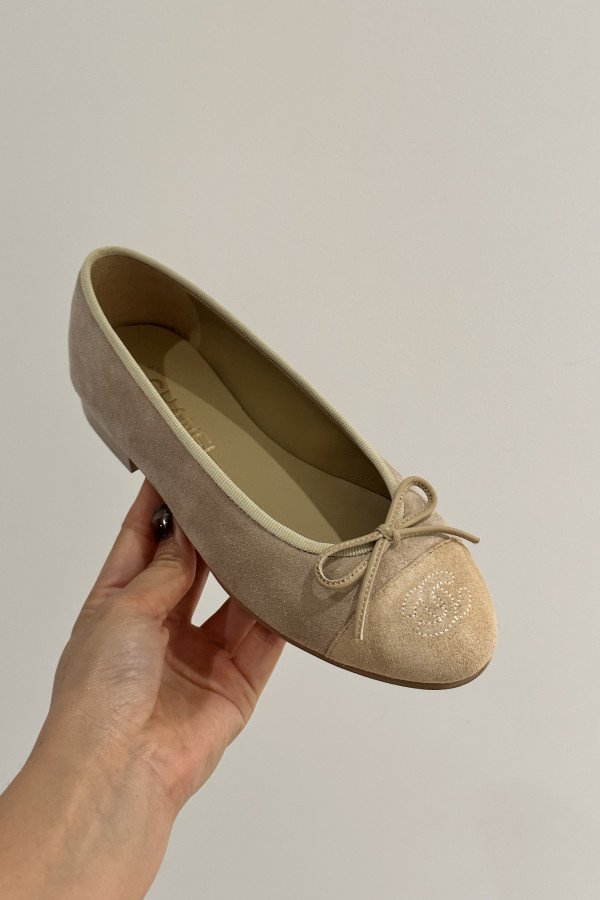 Chanel Ballet Flats!