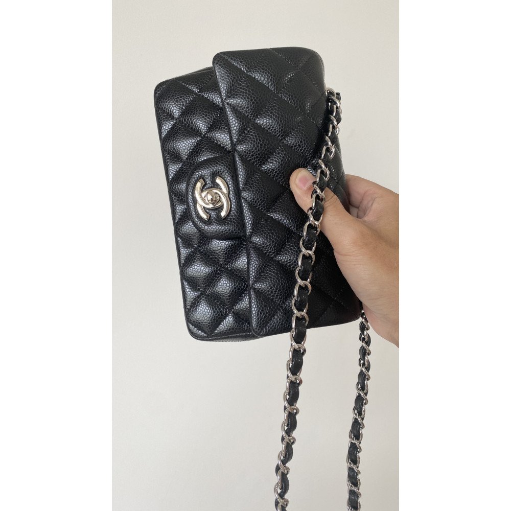 Chanel Classic Flap 20cm mini handbag! 