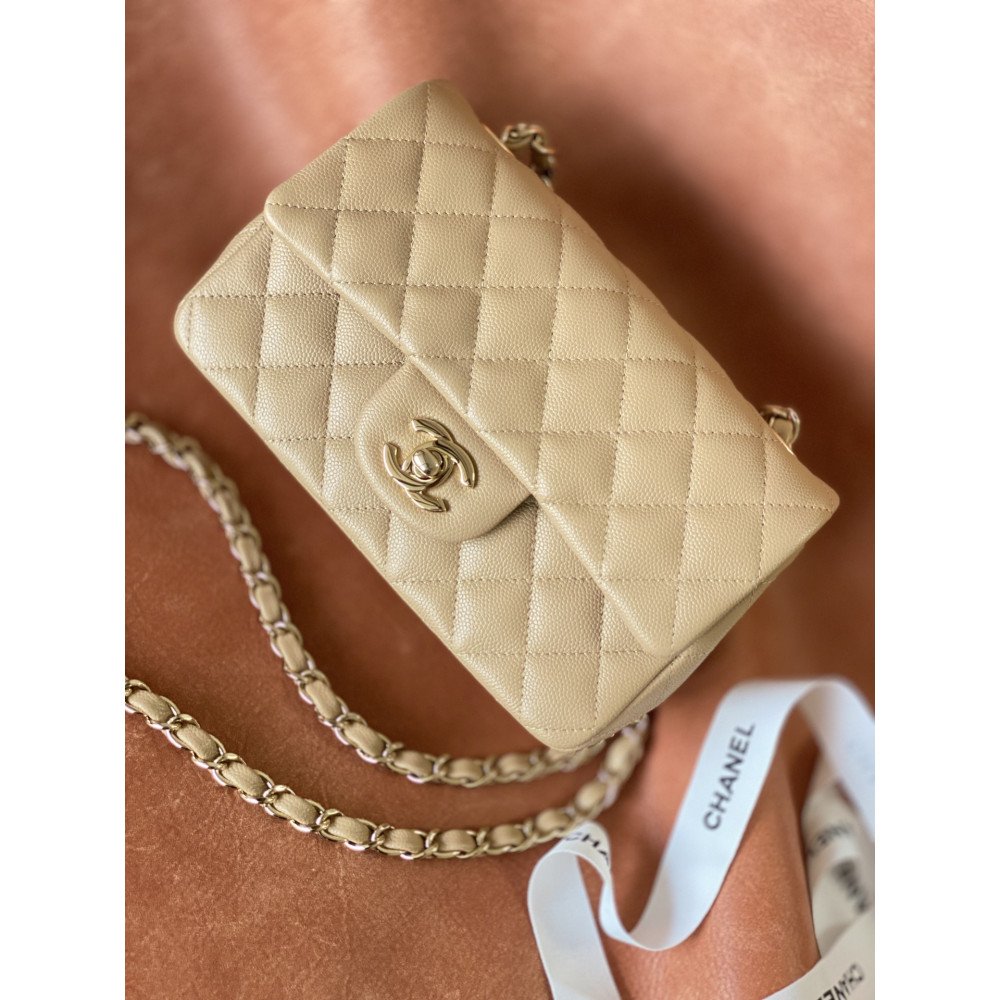 Chanel Classic Flap 20cm mini handbag! 