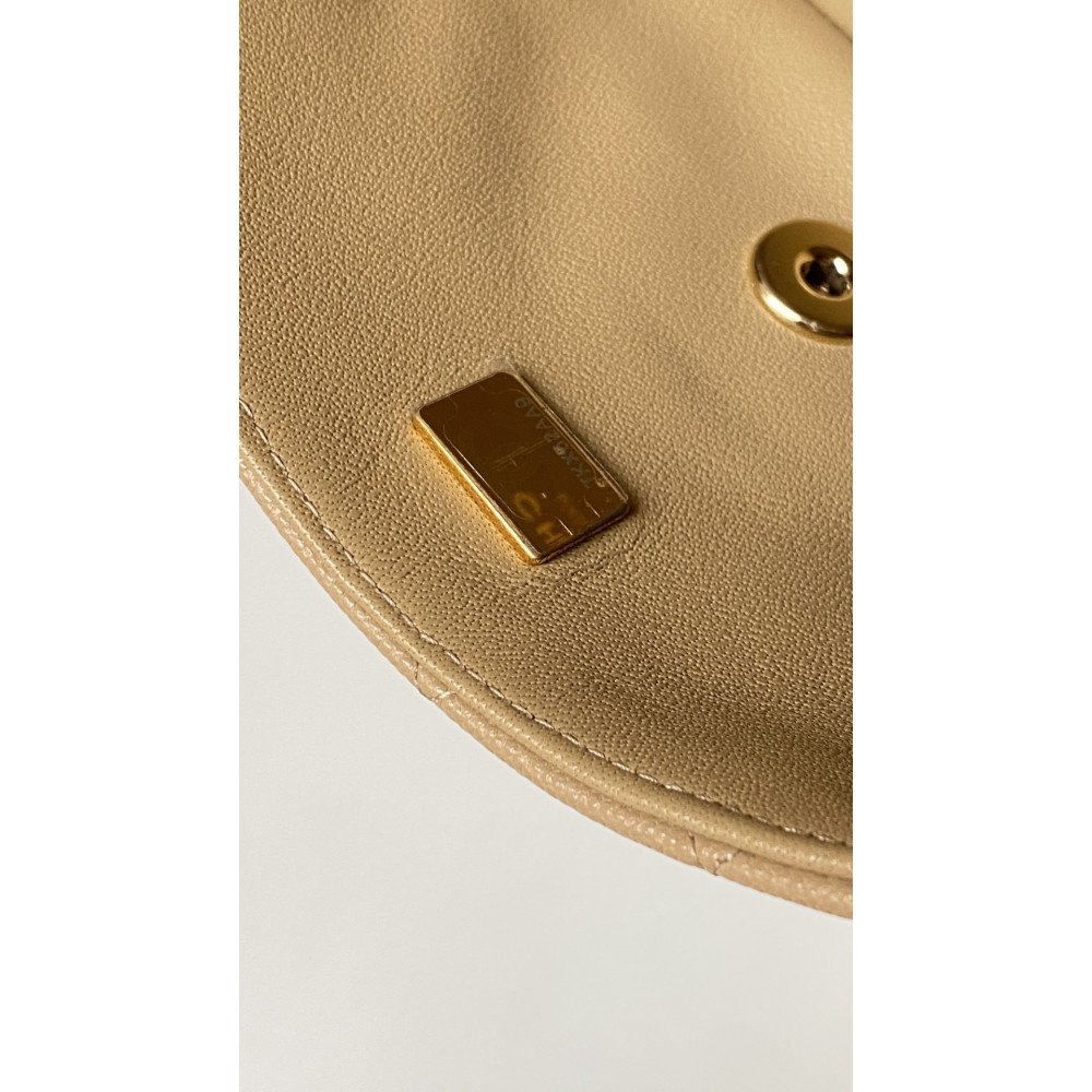 Chanel Classic Flap 20cm mini handbag! 