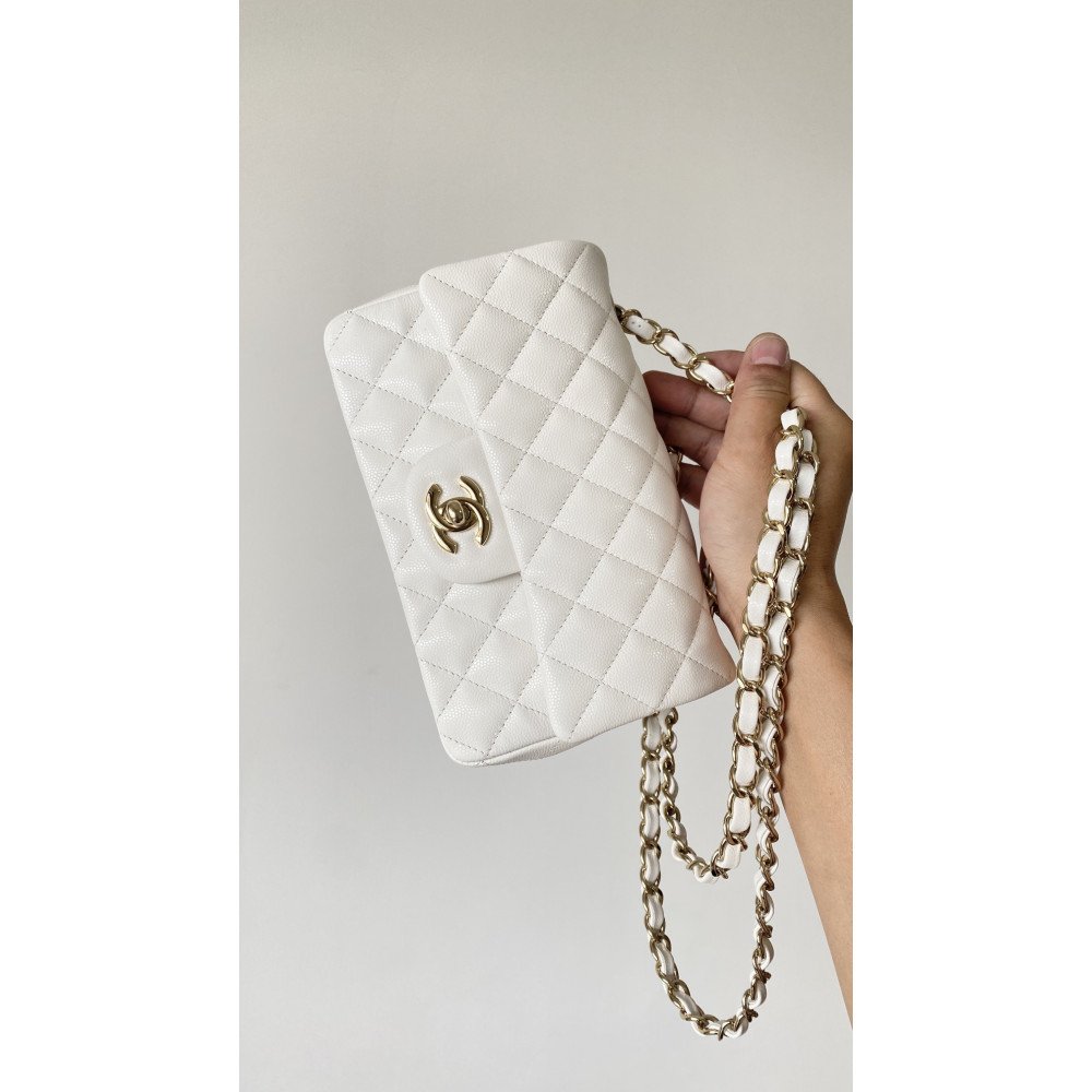 Chanel Classic Flap 20cm mini handbag! 