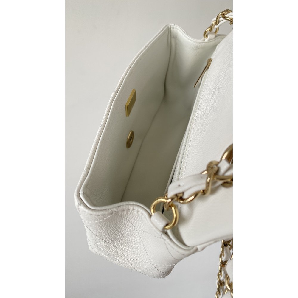 Chanel Classic Flap 20cm mini handbag! 