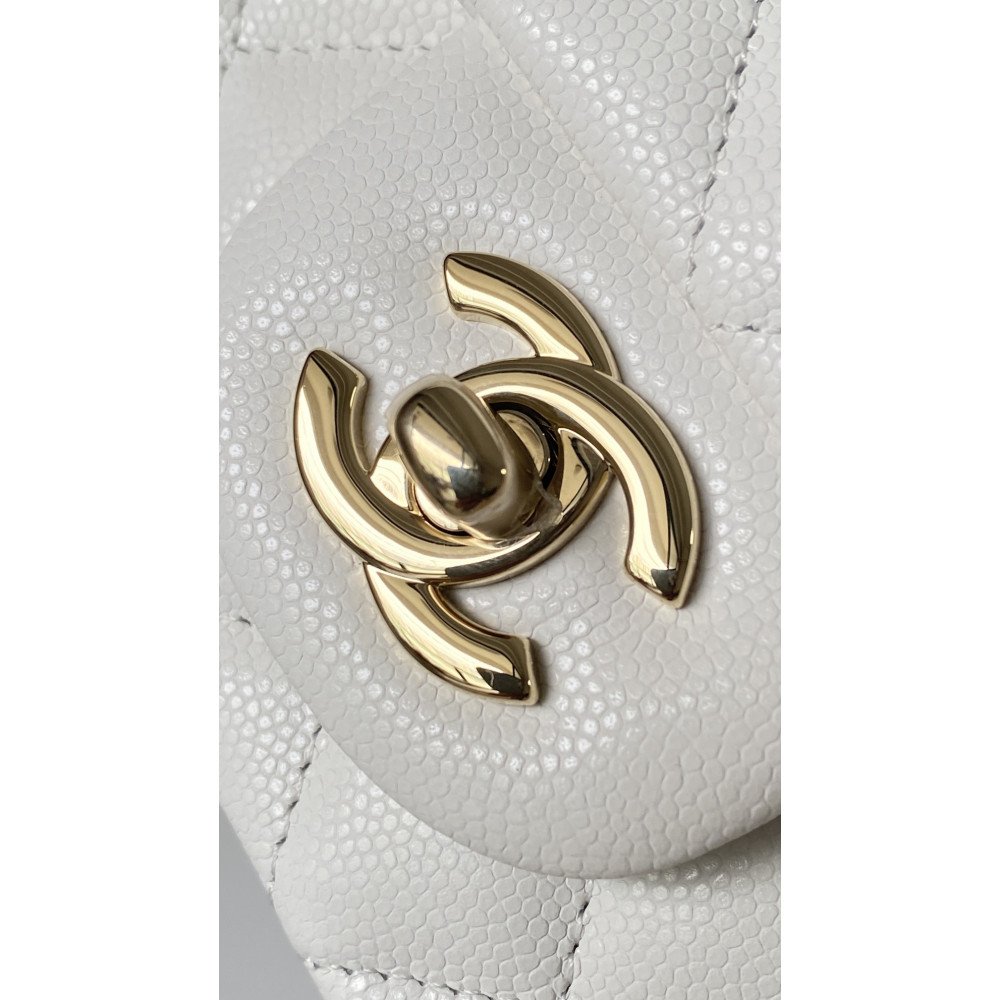 Chanel Classic Flap 20cm mini handbag! 