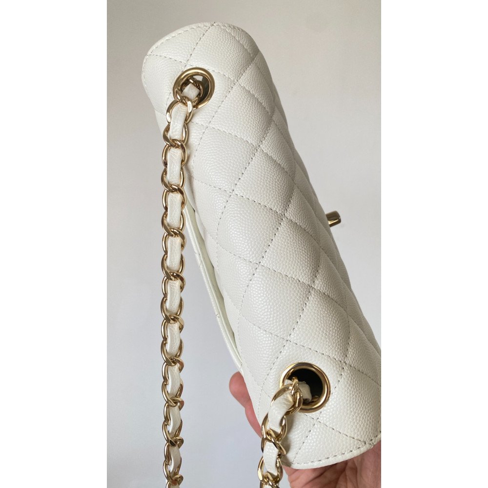 Chanel Classic Flap 20cm mini handbag! Chanel Classic Flap 20cm mini handbag!