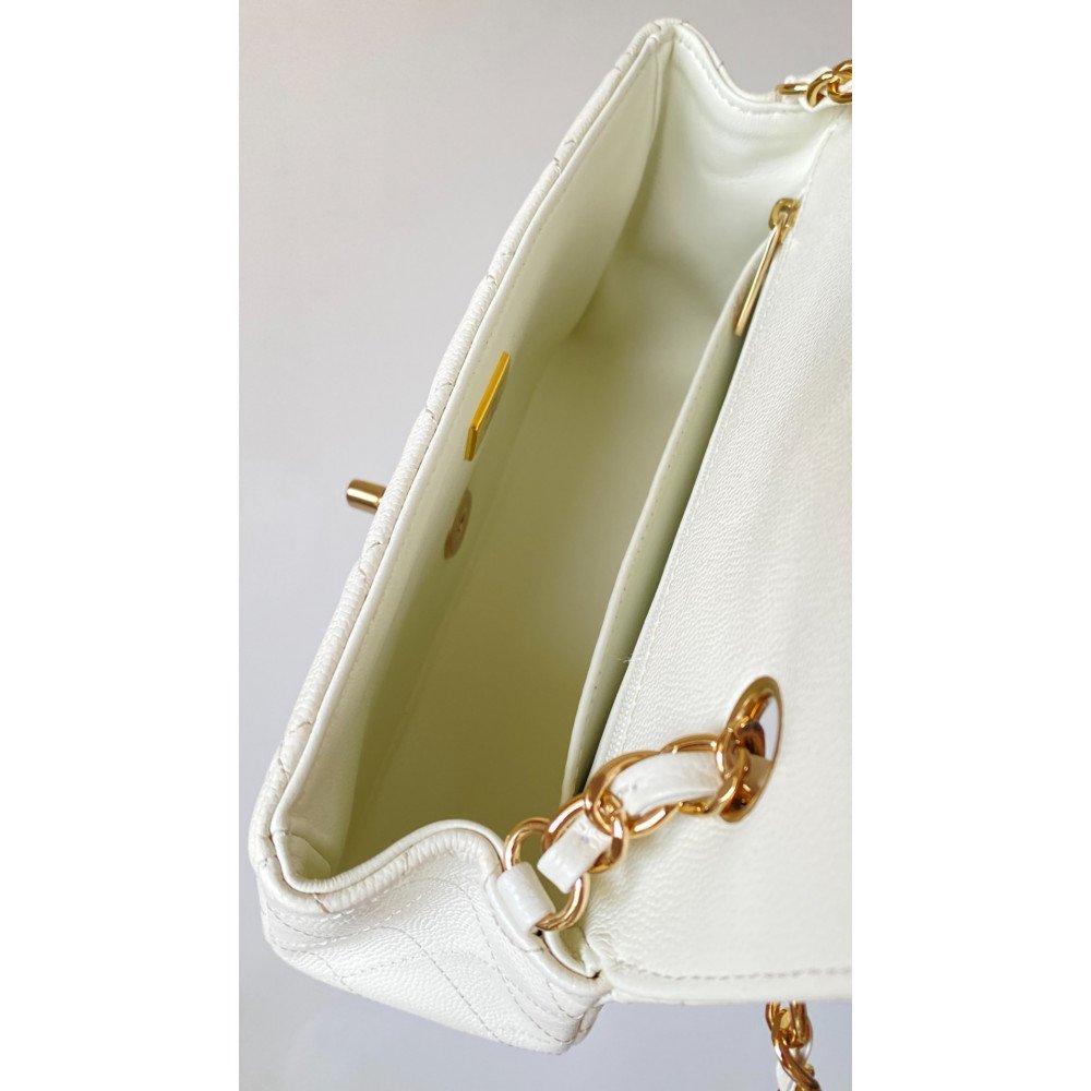 Chanel Classic Flap 20cm mini handbag! Chanel Classic Flap 20cm mini handbag!