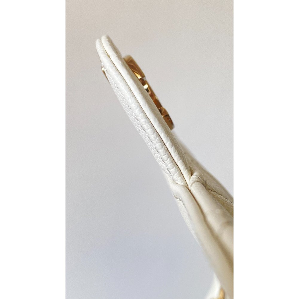 Chanel Classic Flap 20cm mini handbag! Chanel Classic Flap 20cm mini handbag!