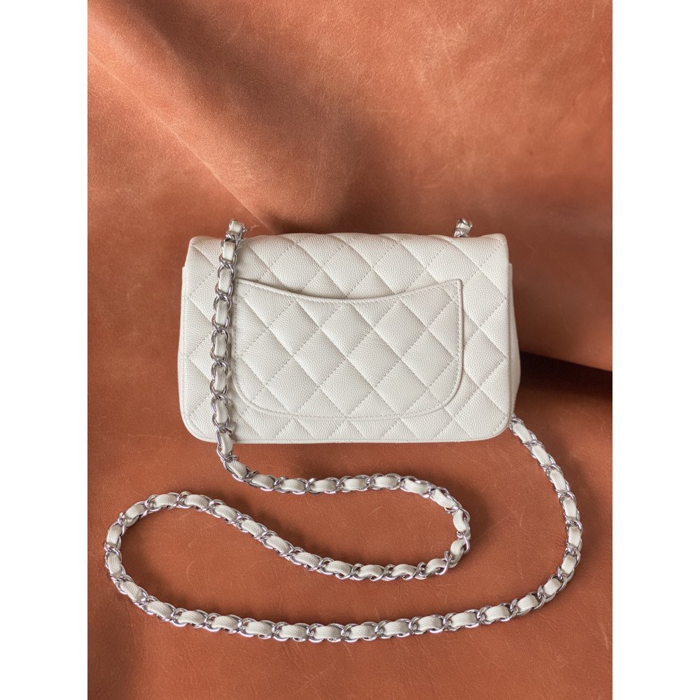 Chanel Classic Flap 20cm mini handbag! 