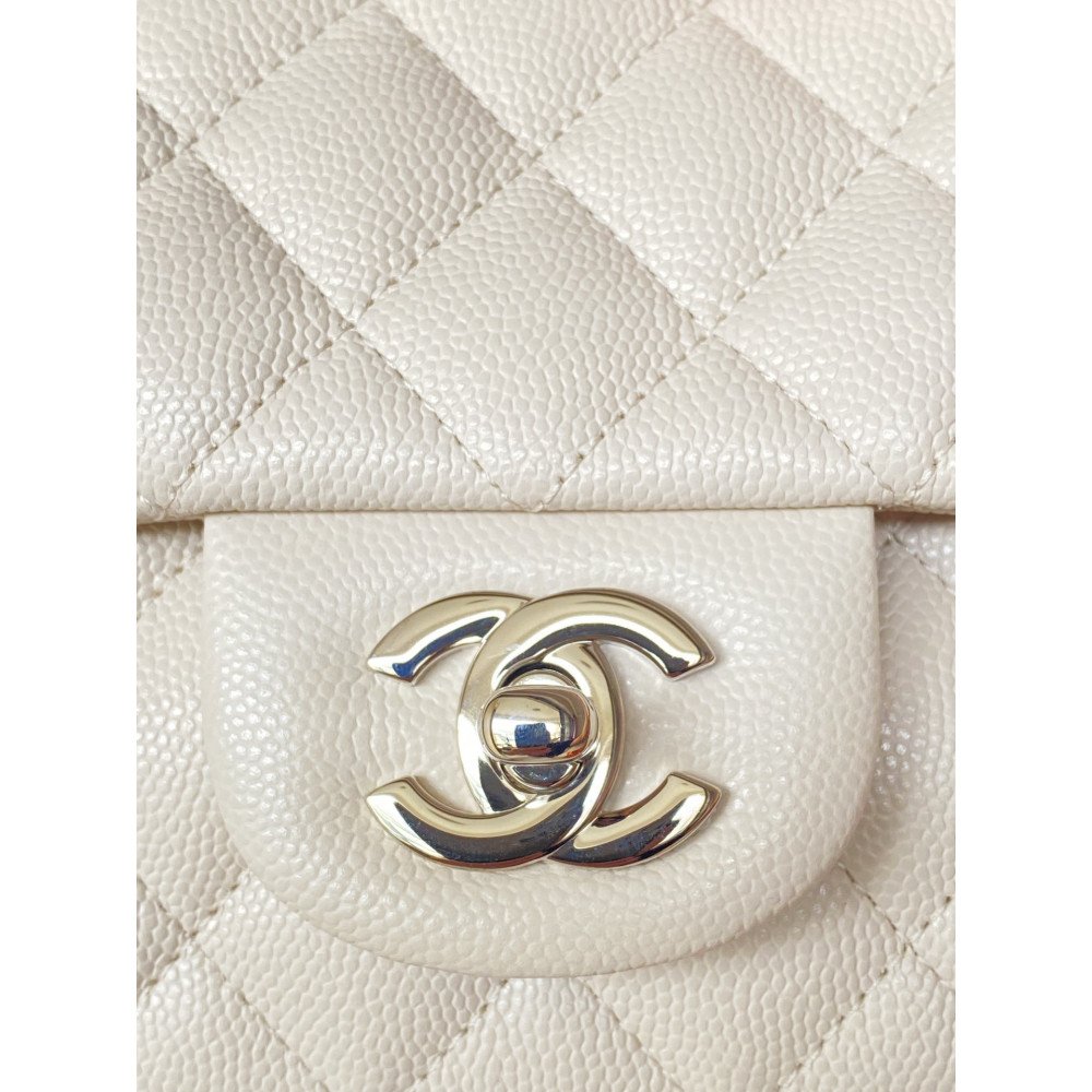 Chanel Classic Flap 20cm mini handbag! 