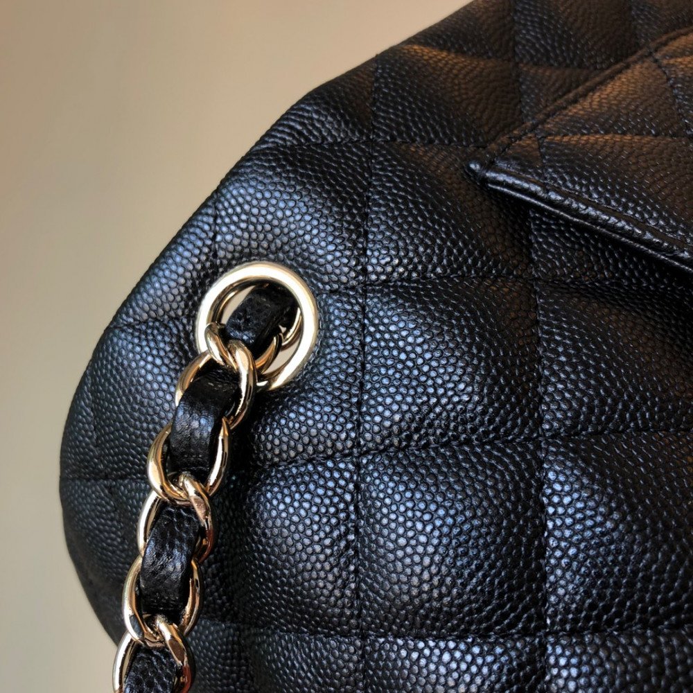 Chanel Classic Flap 20cm mini handbag! 