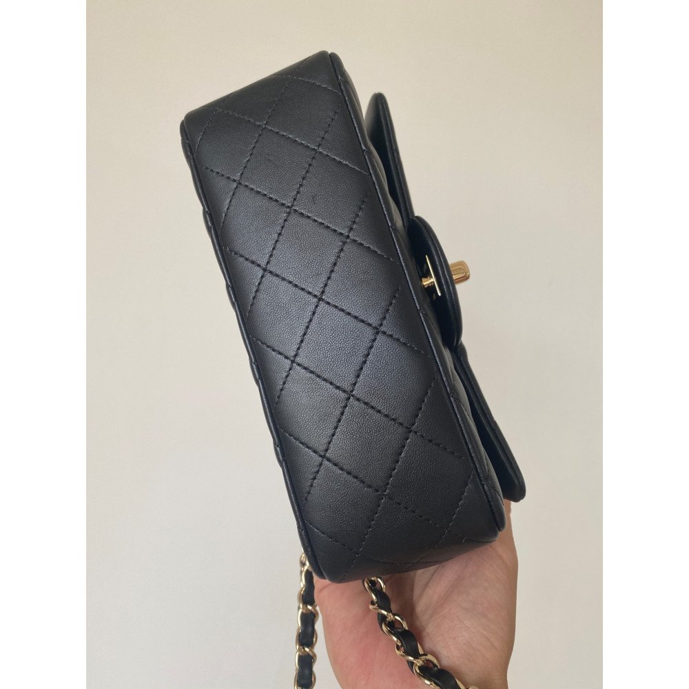Chanel Classic Flap 20cm mini handbag! Chanel Classic Flap 20cm mini handbag!