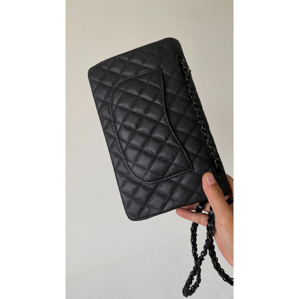 Chanel Classic Flap 25cm medium handbag!