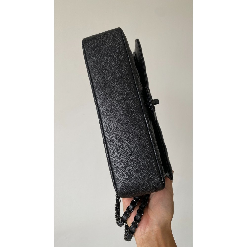 Chanel Classic Flap 25cm medium handbag!