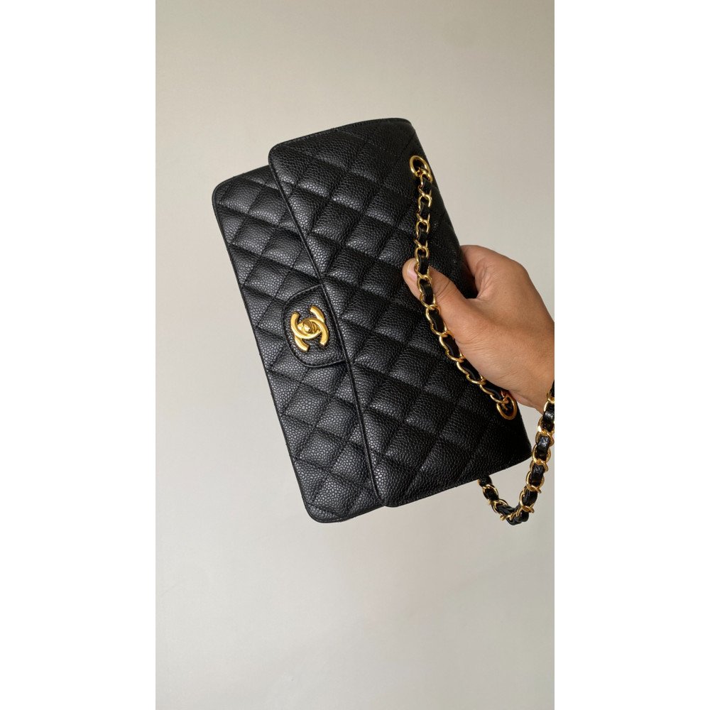 Chanel Classic Flap 25cm medium handbag!