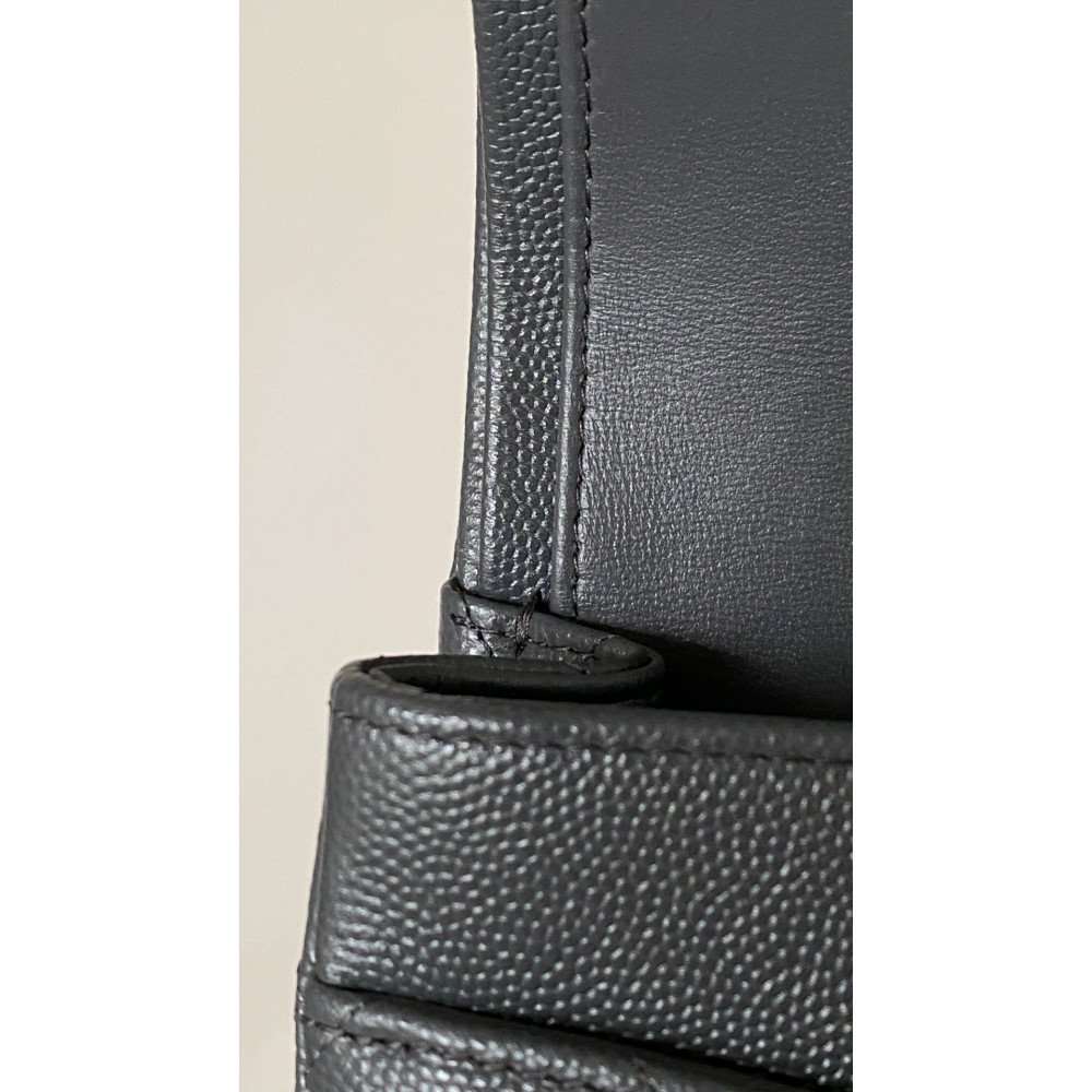 Chanel Classic Flap 25cm medium handbag! Chanel Classic Flap 25cm medium handbag!