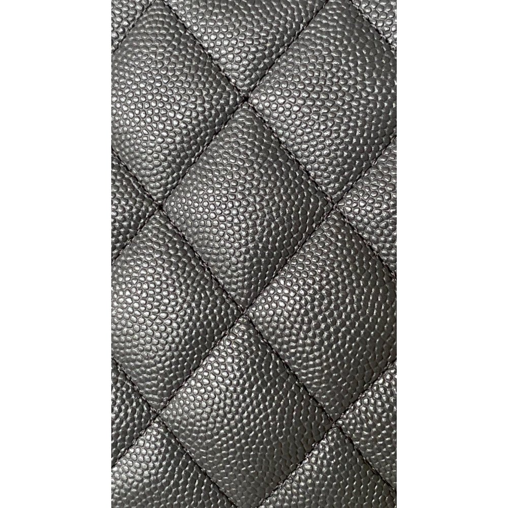 Chanel Classic Flap 25cm medium handbag! Chanel Classic Flap 25cm medium handbag!