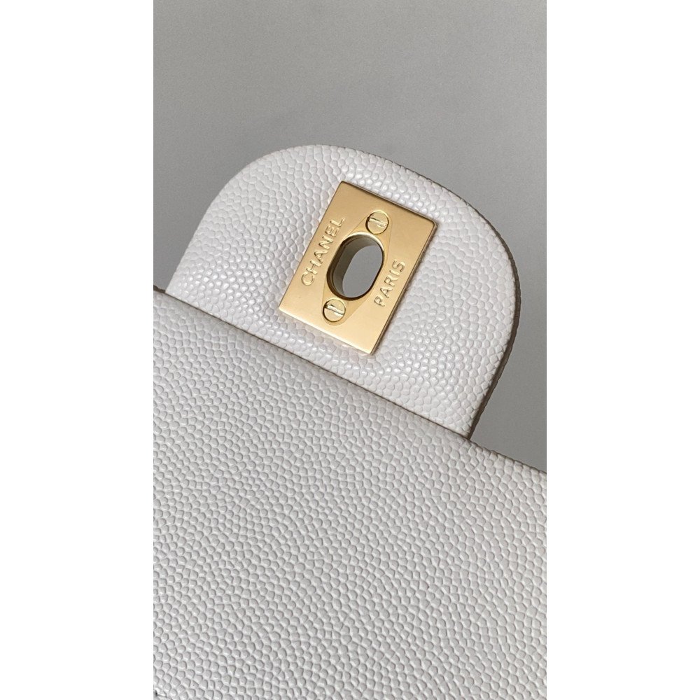 Chanel Classic Flap 25cm medium handbag!