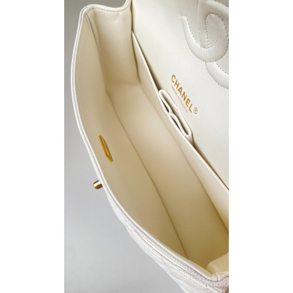 Chanel Classic Flap 25cm medium handbag!