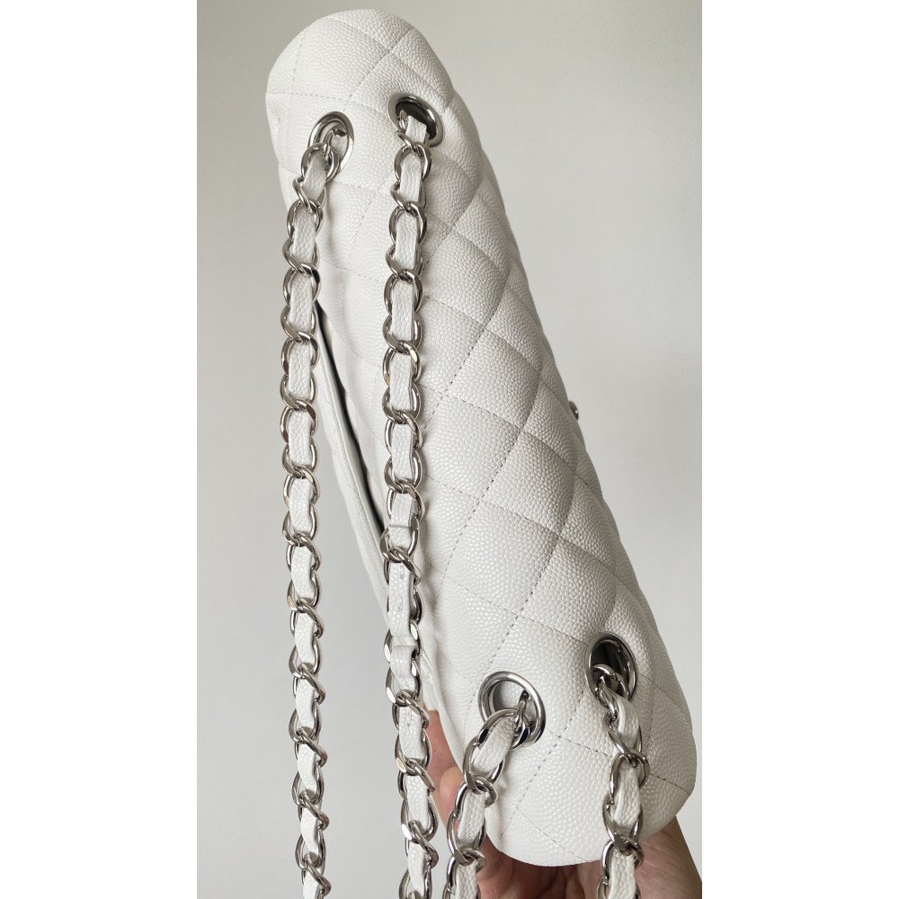 Chanel Classic Flap 25cm medium handbag!