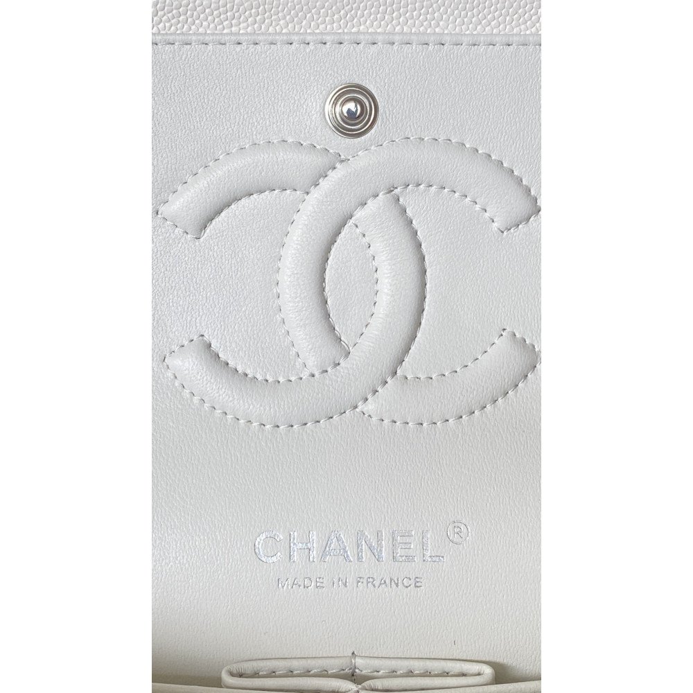 Chanel Classic Flap 25cm medium handbag!