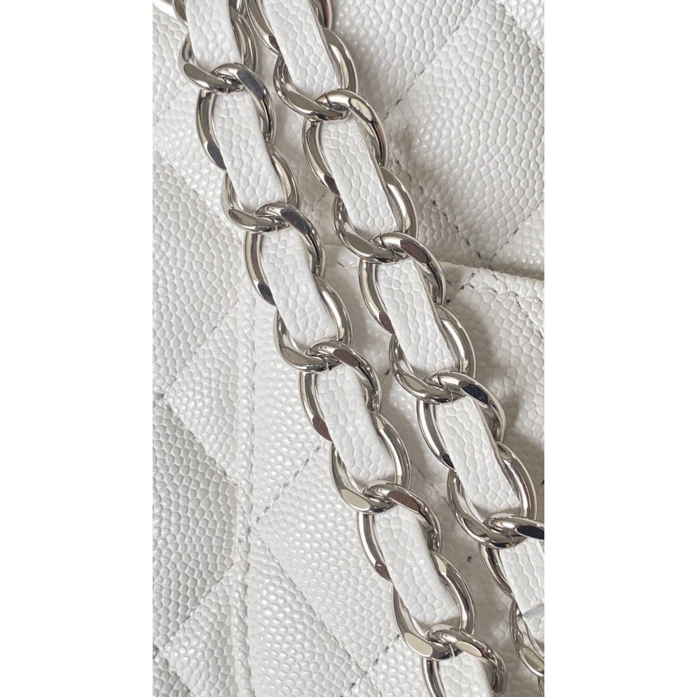 Chanel Classic Flap 25cm medium handbag!