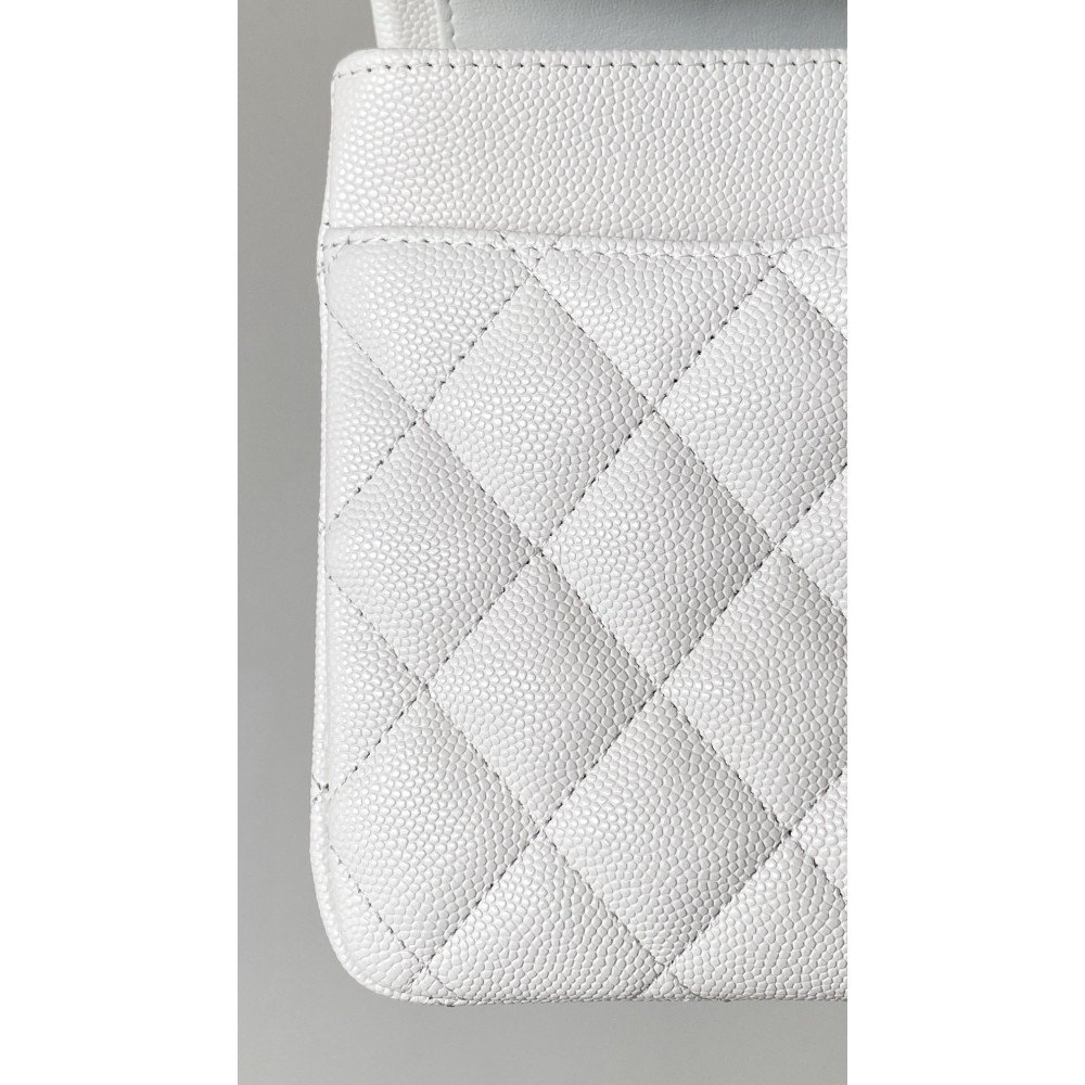 Chanel Classic Flap 25cm medium handbag!