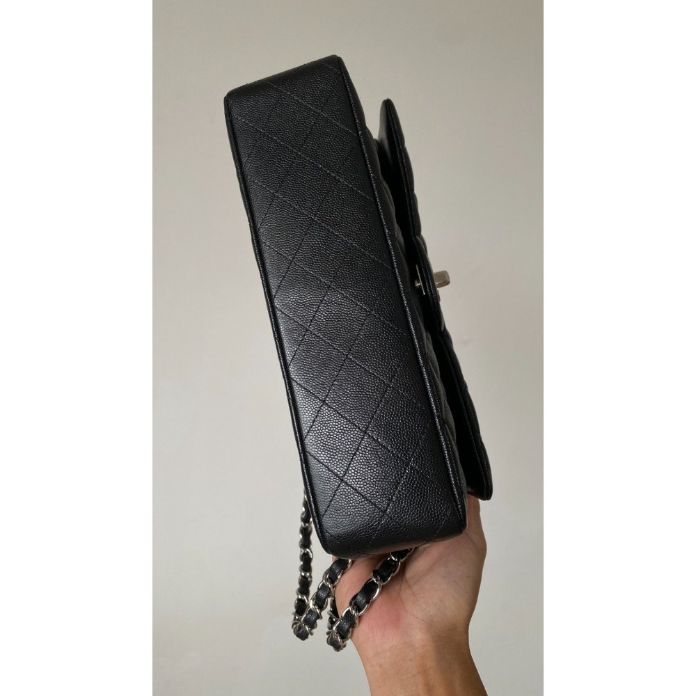 Chanel Classic Flap 25cm medium handbag!